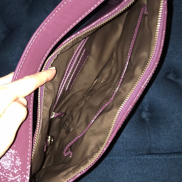 Down from $95!🎉EXCELLENT Cole Haan Purple Leather Shoulder Bag - Picture 2 of 2
